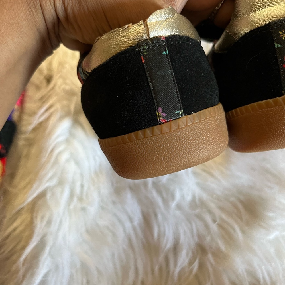 Johnny Was Black and Gold Floral Sneakers - Picture 5 of 10